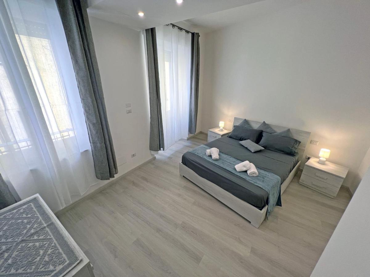 Camere In Centro Cagliari Exterior foto